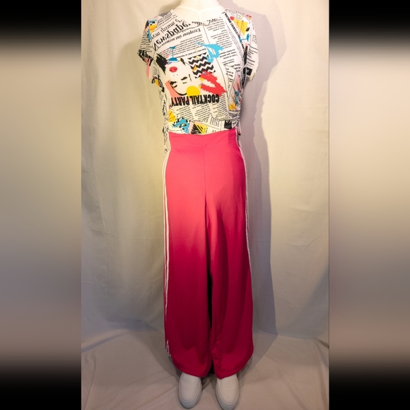 NWT Adidas Wide Leg Wrap Around Track Pants in Barbie Pink - Picture 7 of 8